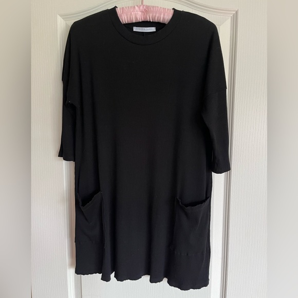 🪷CHRIS AND CAROL Black Tunic with 3/4 Length Sleeves - Picture 1 of 7